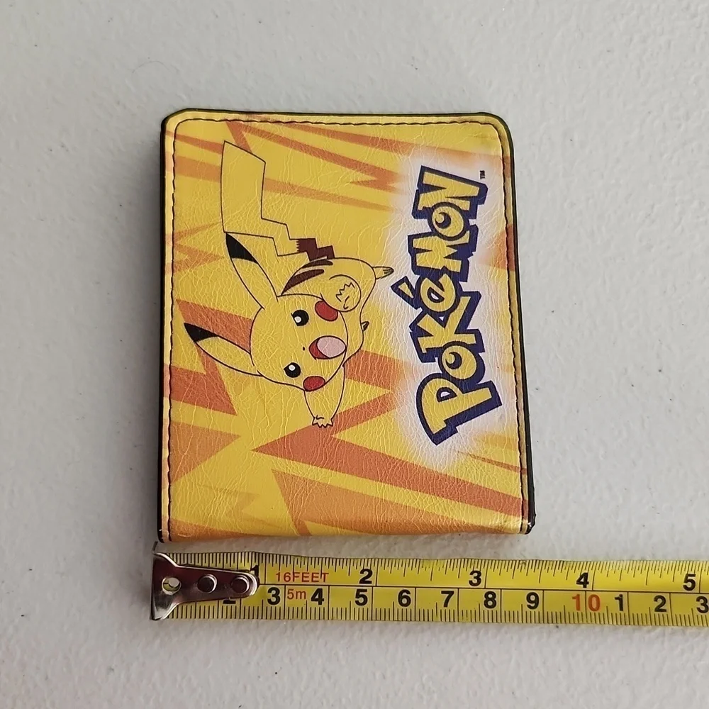 Pokeymon wallet 2011 Pikachu yellow men boys